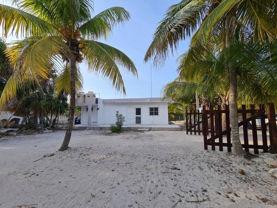 Casa Perla Marina, Pequena Casa Frente A La Playa. Apartment El Cuyo Ngoại thất bức ảnh